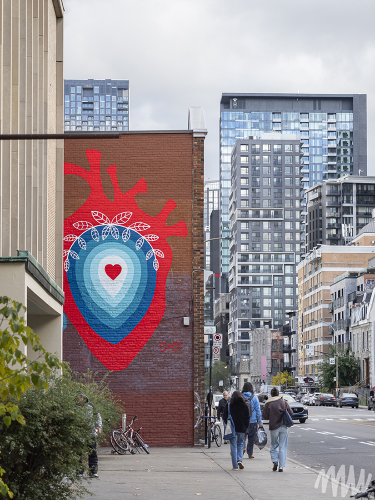 Murale située au 3515, avenue du Parc