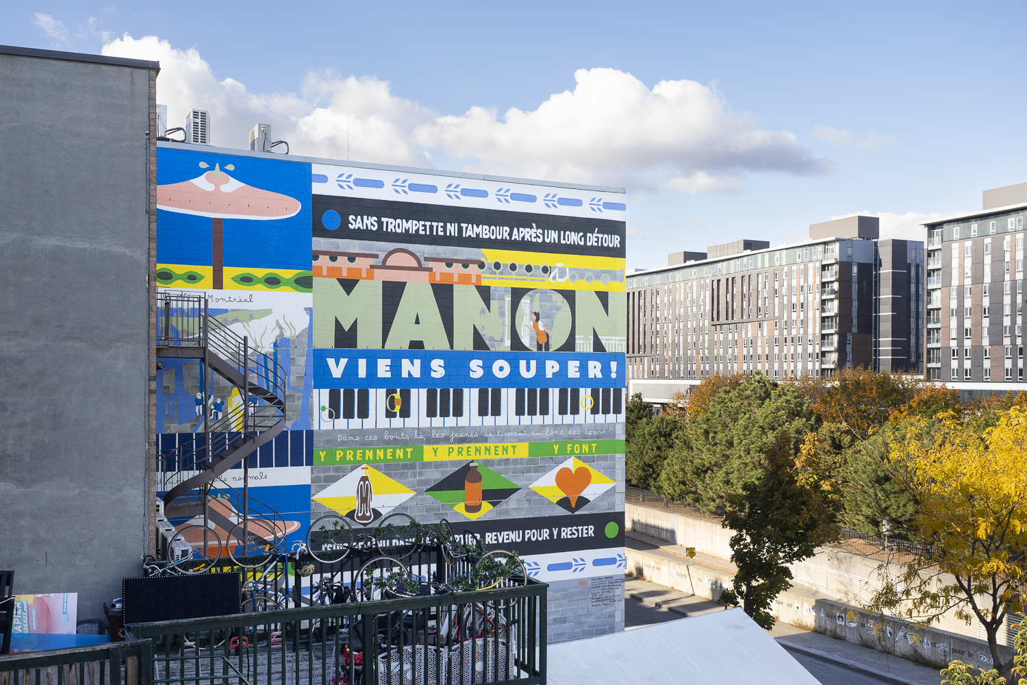 Murale située au 1681, rue Saint-Denis